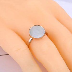 Ring – LB Jewelry white sidef Rose Gold Color