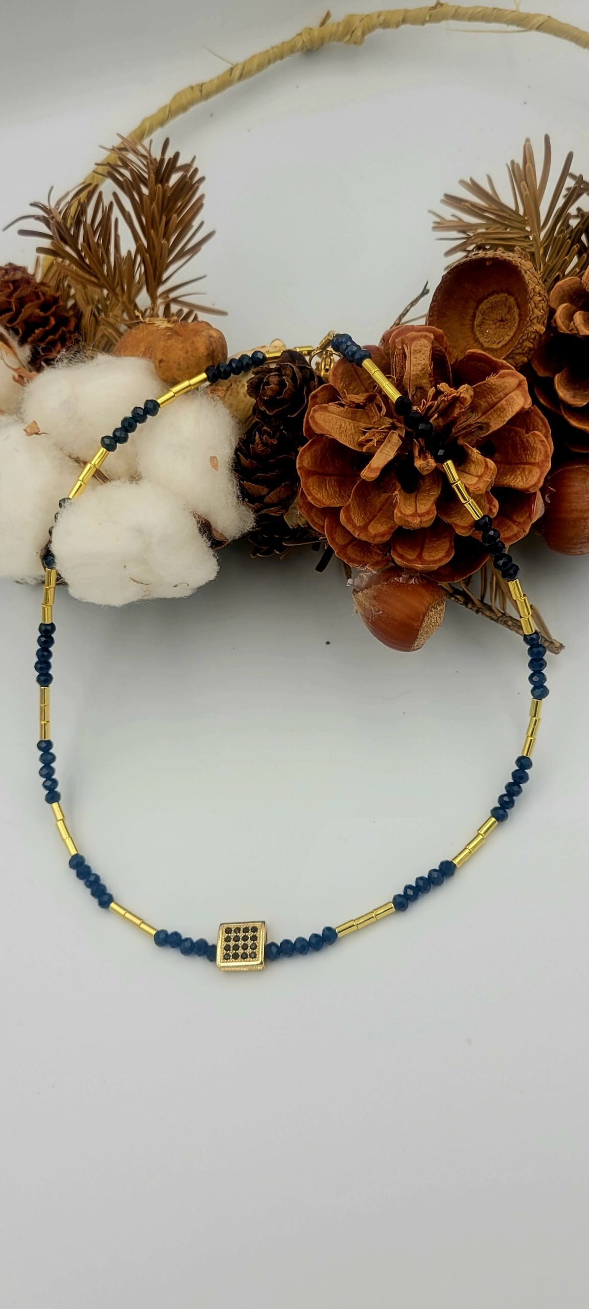 1000015977-scaled.jpg Choker elegant – Powerful Woman